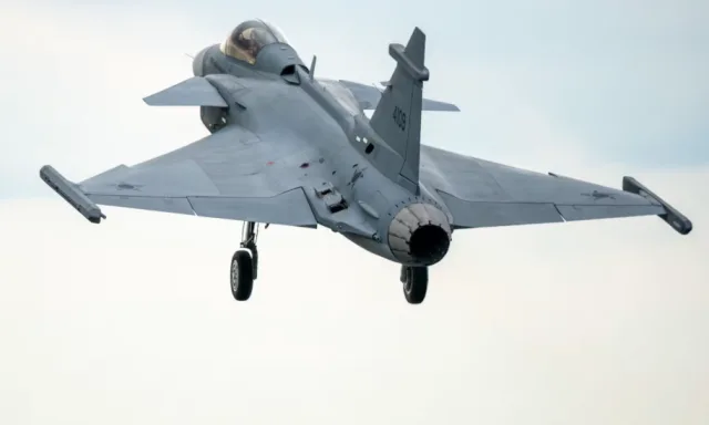 El Primer Caza Gripen E Fabricado en Brasil Surca los Cielos