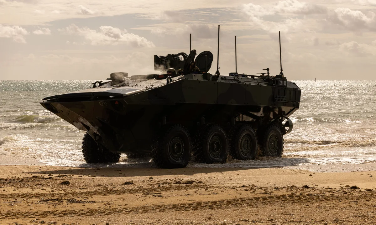US Marine Corps Amphibious Combat Vehicles on Congressional Agenda: Cost, Survivability, and Weight Debates Grow